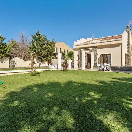Villa Elegant In Mazzaforno Near Seabeach *
