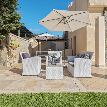 Villa Elegant In Mazzaforno Near Seabeach